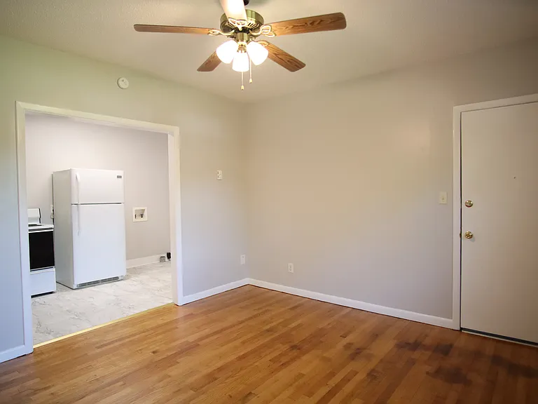 811 Springwood Ave #1 — Photo 1