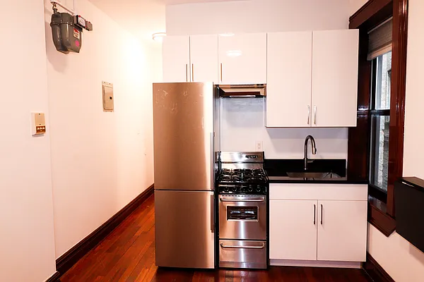 Rented by Corcoran | media 13