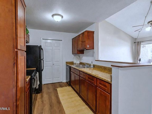 3rd image of 623 W GUADALUPE Road #214