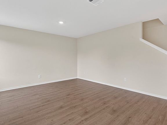 5th image of 3531 Spring Time St