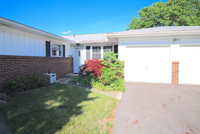 1st image of 4846 Winterset Dr