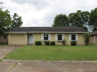 520 Pearson St, Orange, TX 77630