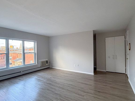 5th image of 55 Morris St APT C8