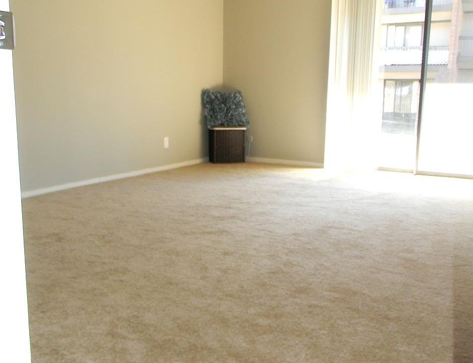 1st image of 789 Cross Creek Dr APT A