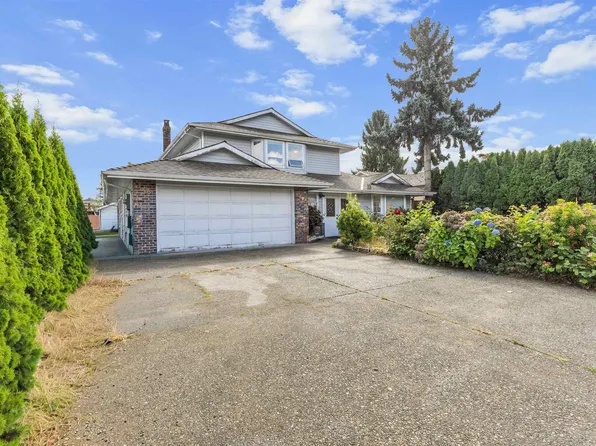 3504 Creston Dr, Abbotsford, BC V2T 5B8