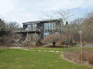 7 Yardarm Ln, Chilmark, MA 02535