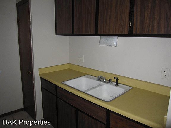 5th image of 9580 W Fond Du Lac Ave APT 1