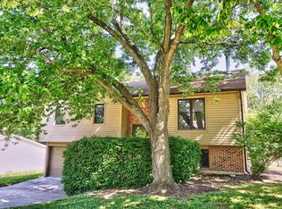 2104 Bridgewater Dr, Columbia, MO 65202