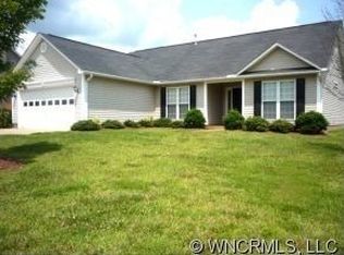 14 Rolling Meadow Rd, Fletcher, NC 28732