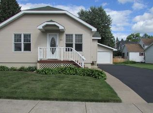 711 Elm St, Antigo, WI 54409