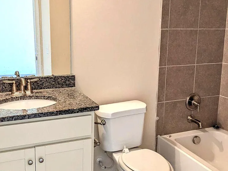 224 Jenny Dr — Photo 26