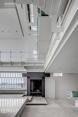 Rented by Sotheby's International Realty | media 17