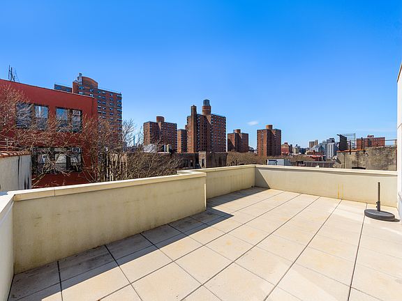 5th image of 308 E 109th St APT 7C