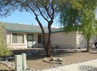 8765 E Squaw Peak Dr, Tucson, AZ 85730