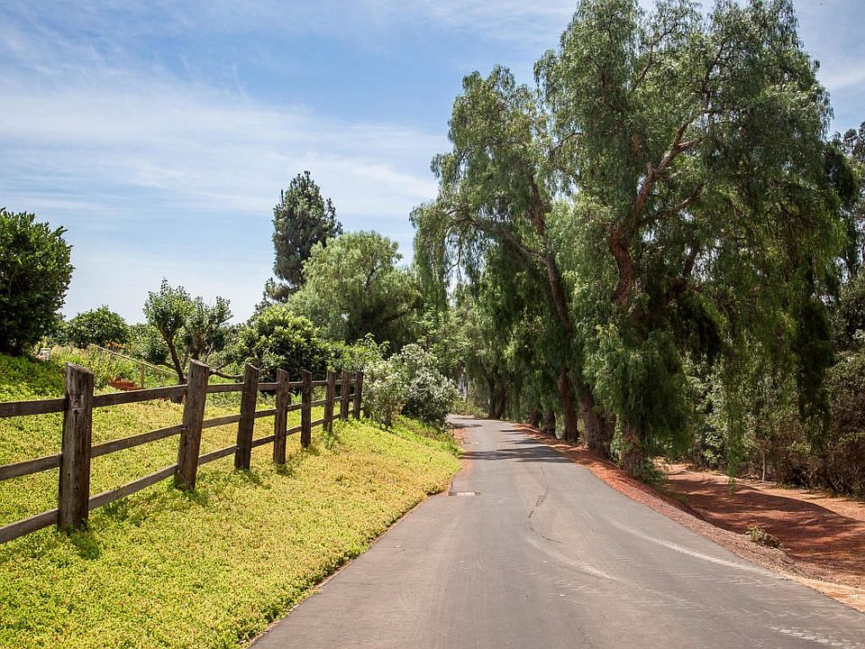 2nd image of 6060 La Cumbre Rd