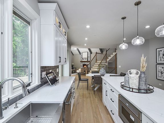 5th image of 3009 Glen Eagles Ct