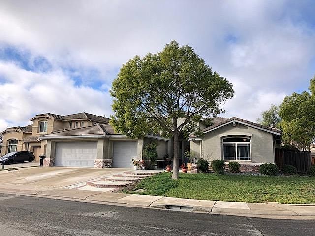 1st image of 7990 Shoal Creek Ct