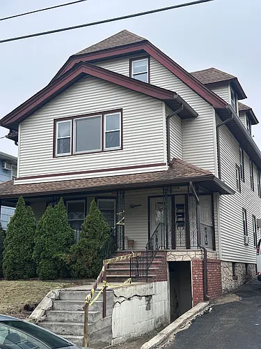 15 Malone Ave #3 Photo 1