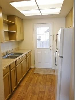 5th image of 7130 6th Pkwy APT 2