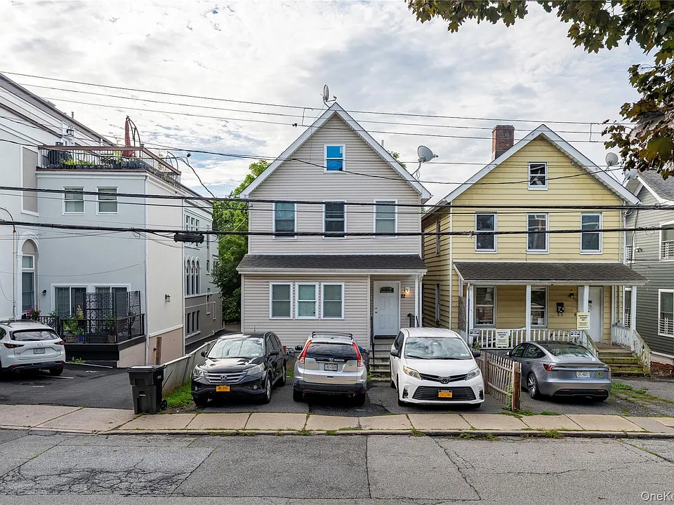 82 Broadway #2