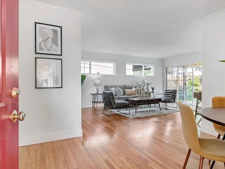 2319 S Norfolk St — Photo 4