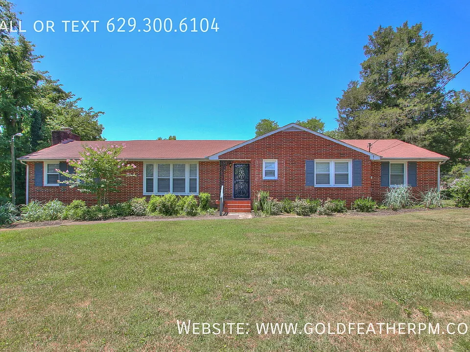 3747 Westport Dr