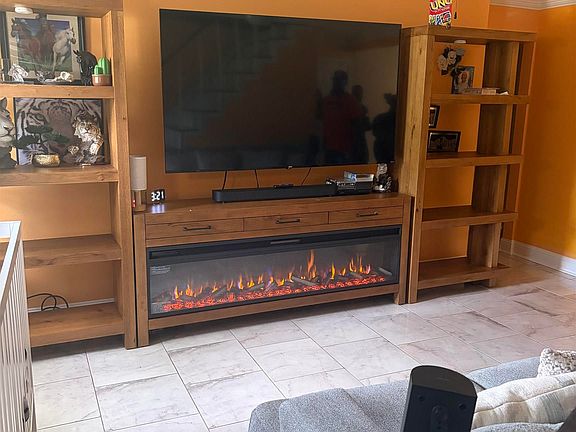 2nd image of 3133 Ottawa Dr
