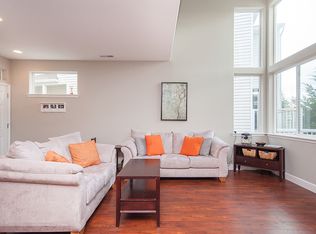 13740 SW Mapleview Ln, Tigard, OR 97224