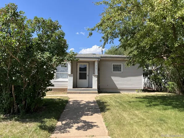 715 Mill St, Laramie, WY 82072