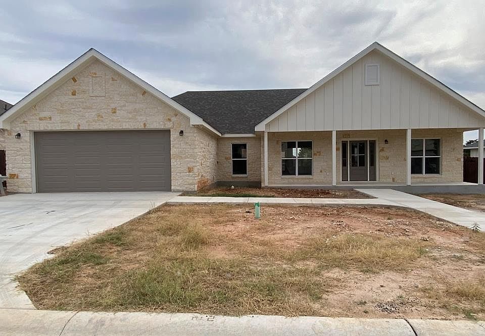 1st image of 709 Emory Dr