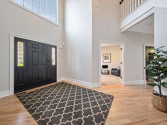 4th image of 2751 Whispering Woods Dr