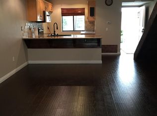 202 Pineview, Irvine, CA 92620