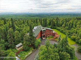 6132 Farpoint Dr, Anchorage, AK 99507