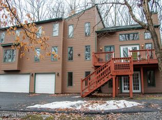 1309 Kensington Dr, East Stroudsburg, PA