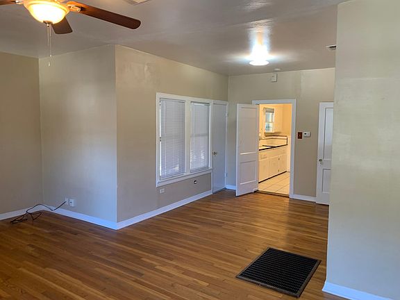 5th image of 1746 W Summit Ave #1