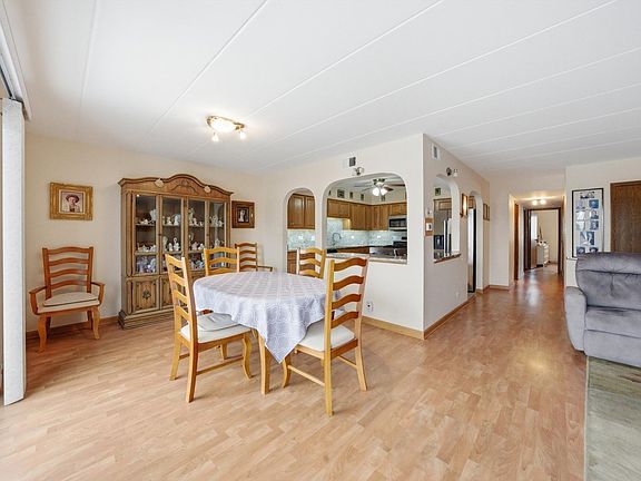 4th image of 15263 Catalina Dr Unit 2