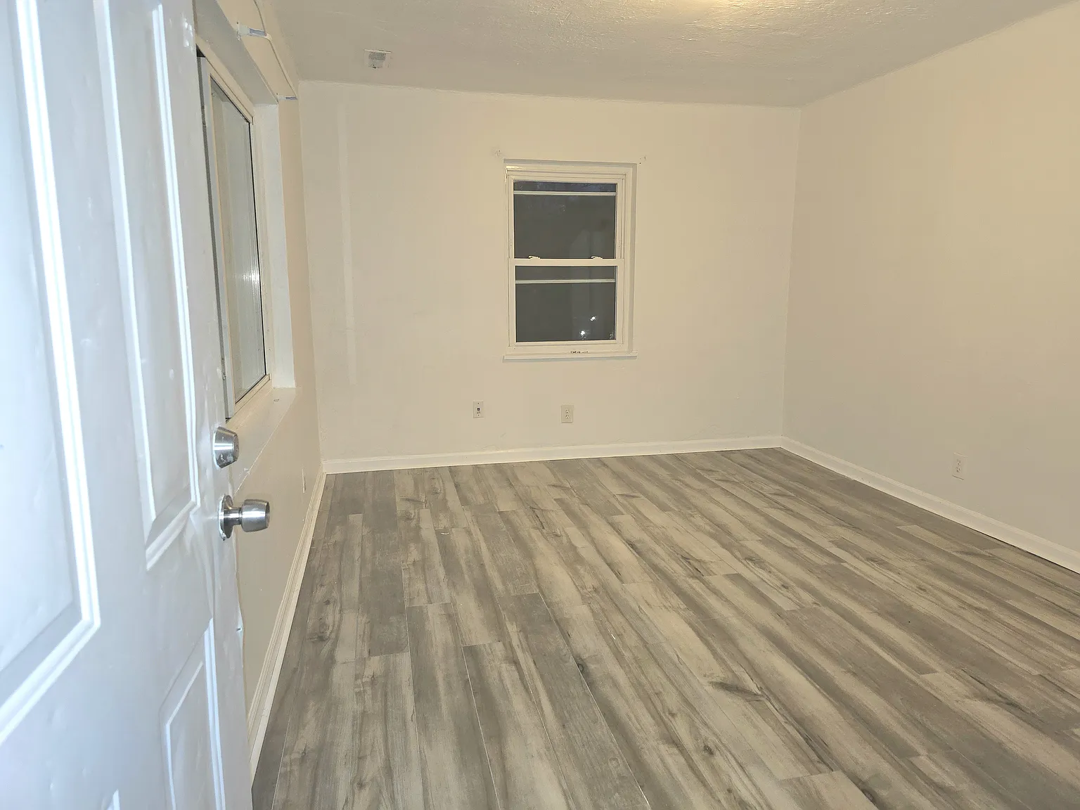 Bracken Woods Ln, Cincinnati — Photo 1