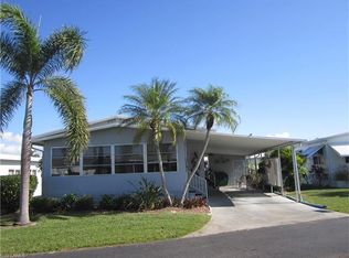 313 Rosa Lee Ave, Fort Myers, FL 33908