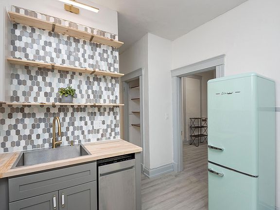 2nd image of 4431 Allison St APT 2