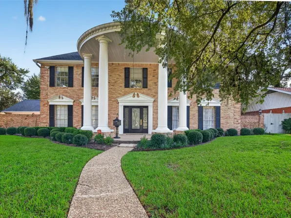 8007 Erie St, Houston, TX 77061