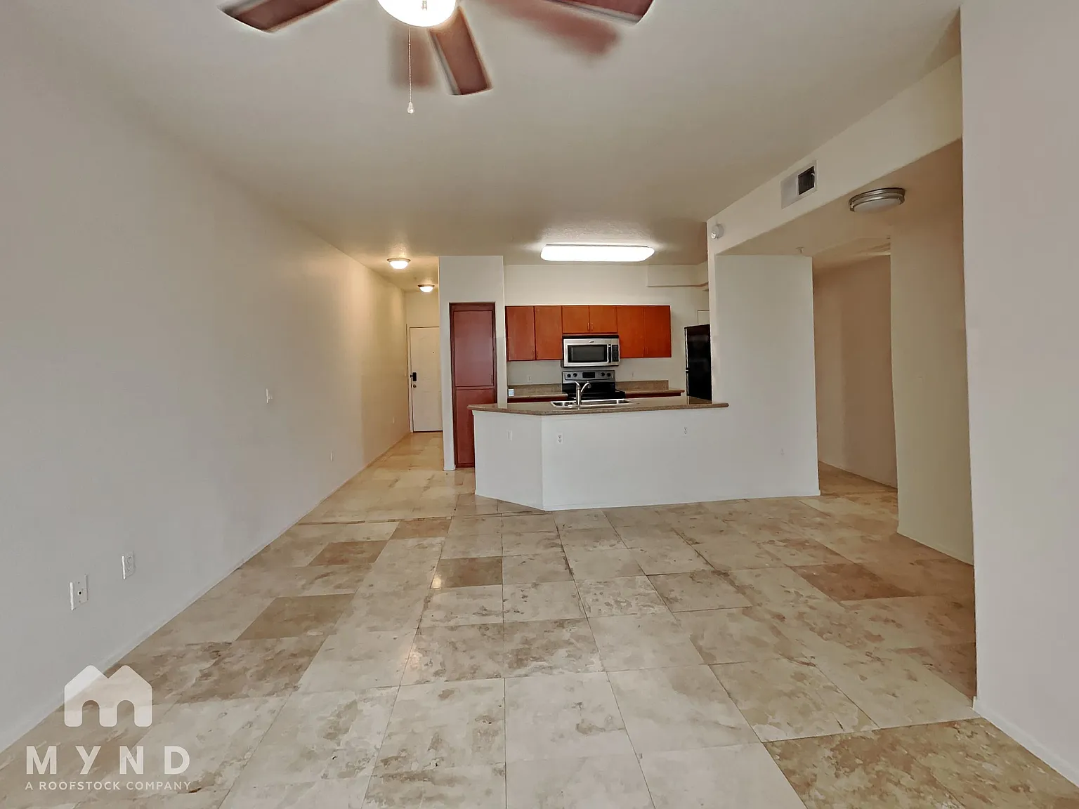 1 bed, 1.0 bath, 688 sqft, $1,259 — Photo 4