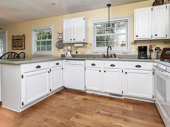 Kitchen area has lots of counter space