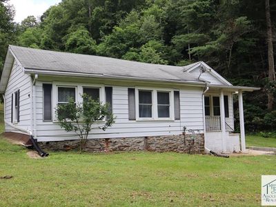 554 Woolwine Hwy, Stuart, VA, 24171