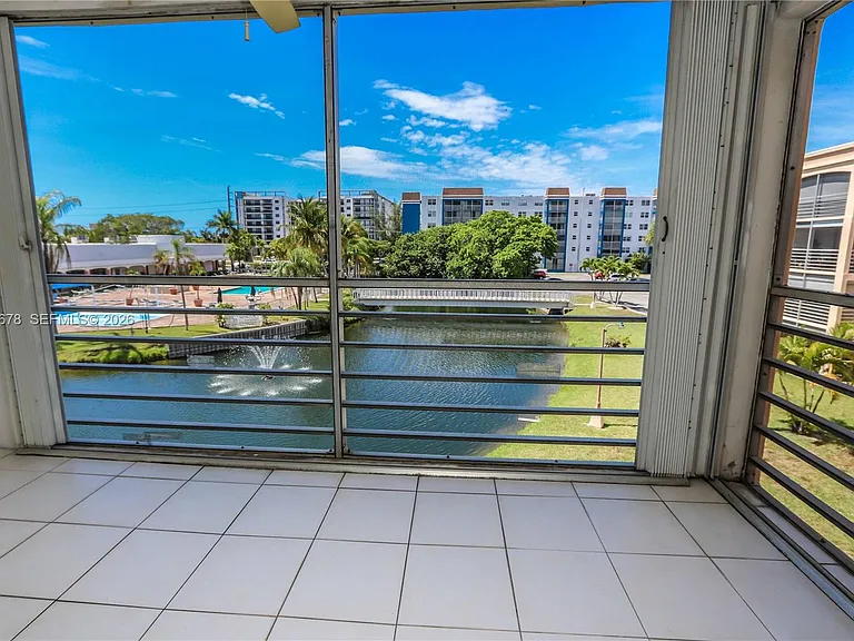 505 E Dania Beach Blvd #4-3G — Photo 26
