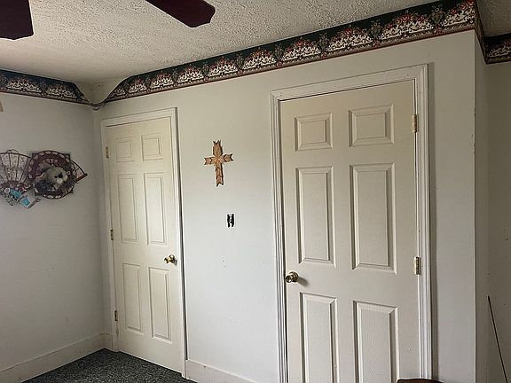 5th image of 1070 New Liberty Rd