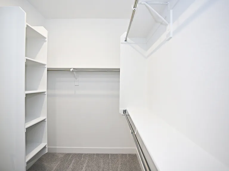 745 W Sparrow Dr — Photo 16