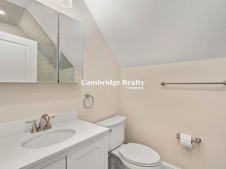 169 Hunnewell Ave #3A — Photo 10