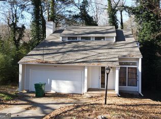 429 Rue De Chateau, Stone Mountain, GA 30083