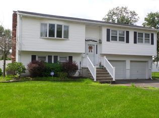 60 Pleasant Ave, Brick, NJ 08724