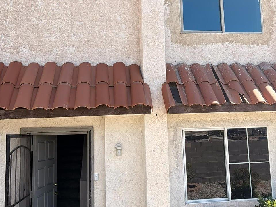 1st image of 1508 W 9th Pl